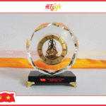 đồng hồ để bàn pha lê