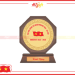 kỷ niệm chương gỗ đồng