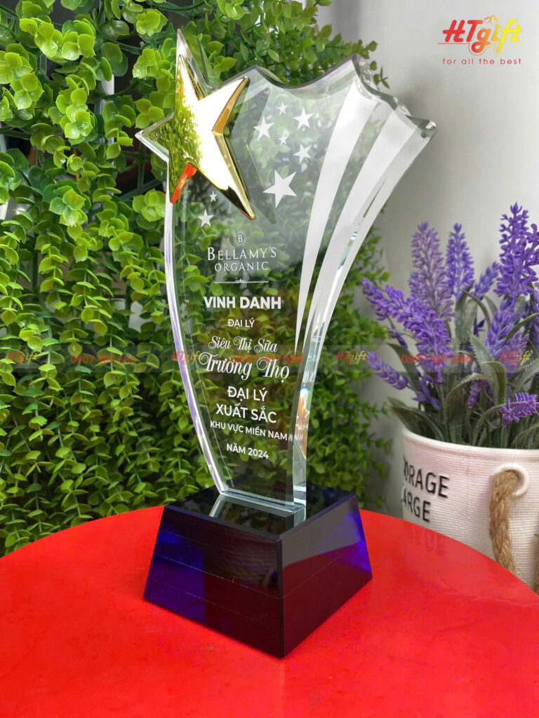 Hình ảnh này chưa có thuộc tính alt; tên tệp của nó là z7279989531565_dd695f2ef6494106a3f2661d80ddb709-768x1024.jpg